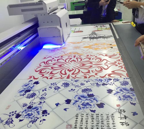 查環(huán)保！集成墻板打印機(jī)怎么用起來(lái)